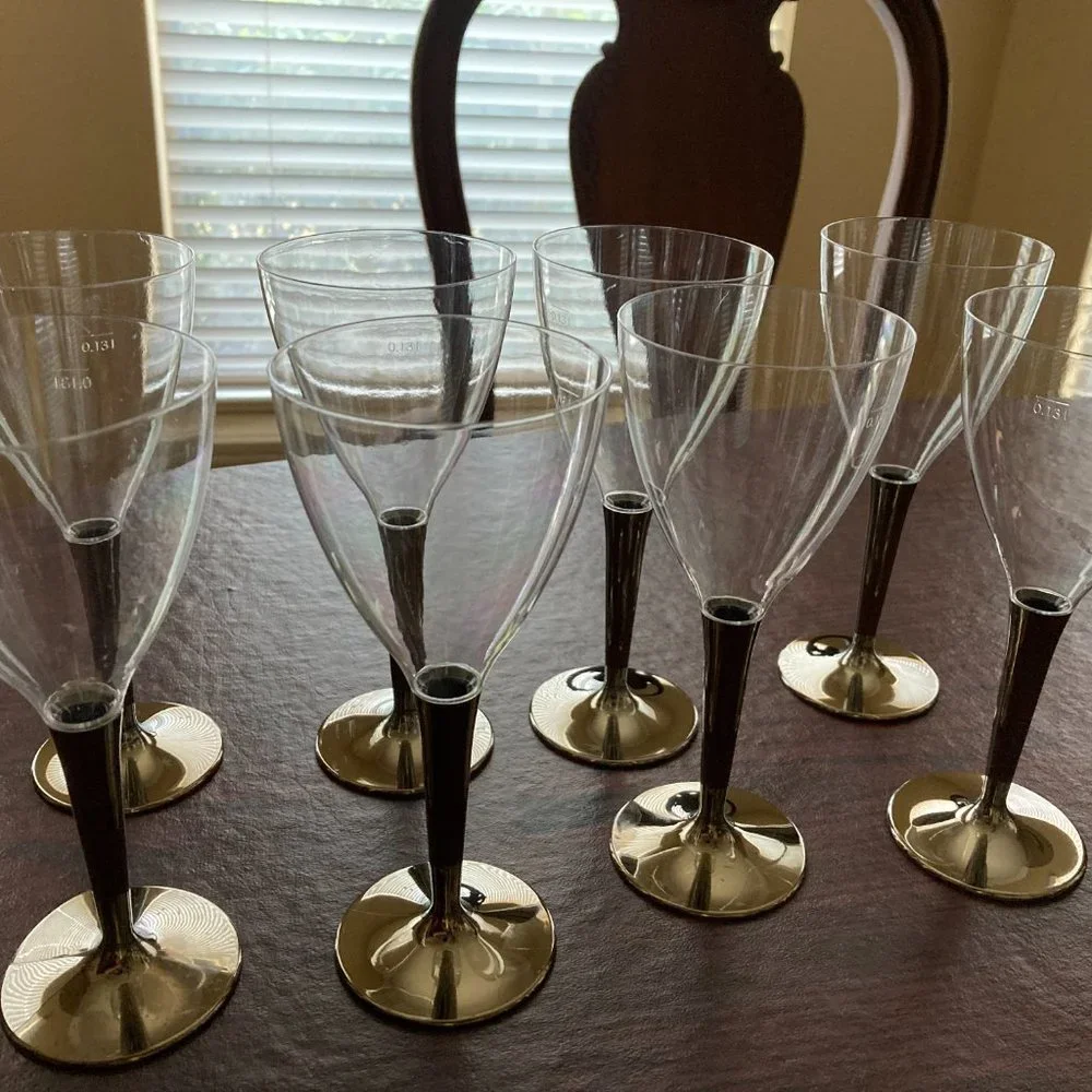 Lot of Party Supplies-Disposable Wine Glasses and Victoria Secret Gift B…